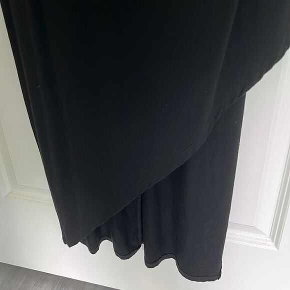 Enough about Me Black Soft Stretchy Maxi with 20in Slit DeepV Back Asymmetrical - Picture 4 of 10